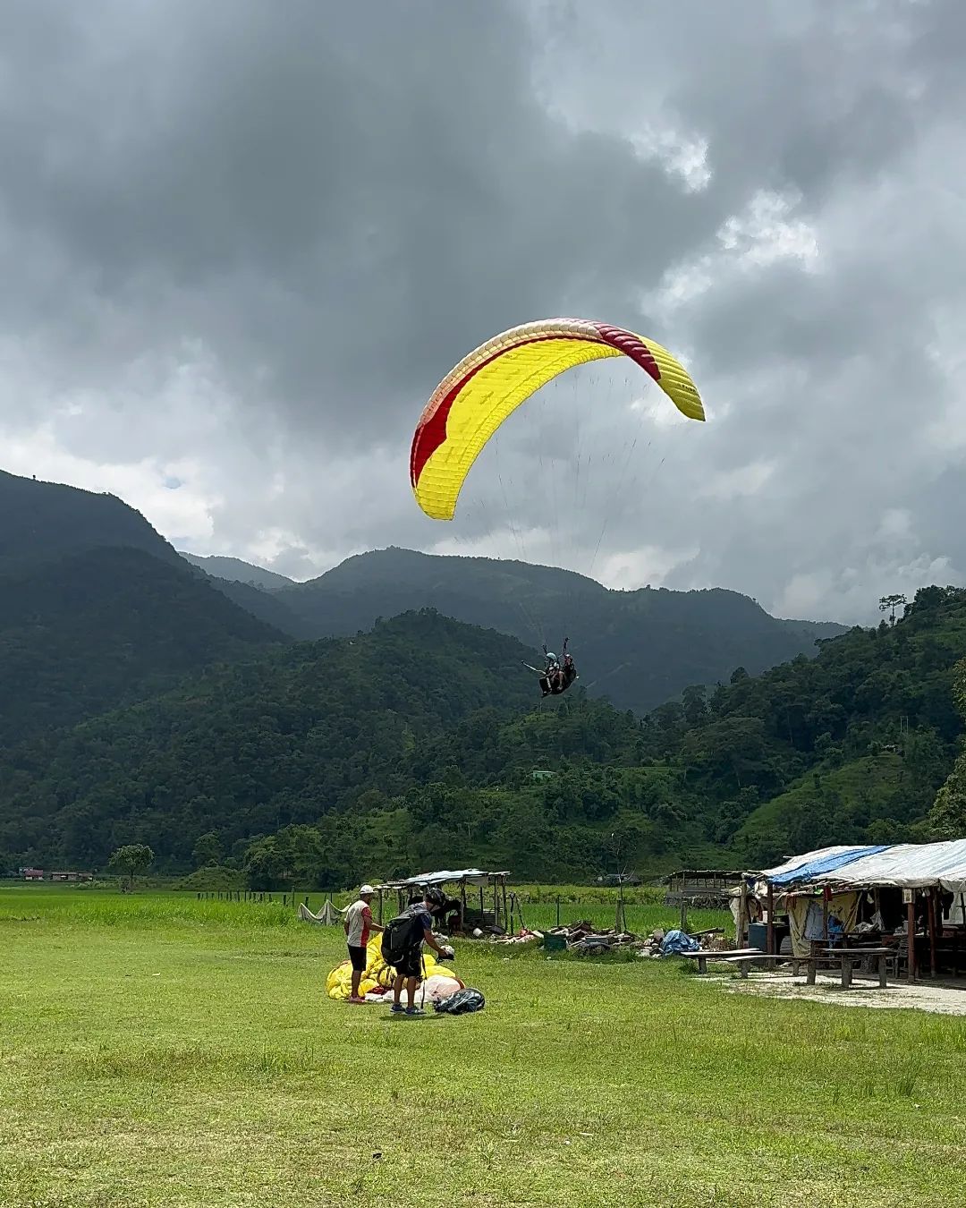 Tandem Paragliding: Best Time, Season, Months